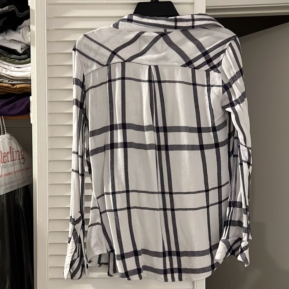 Rails Button Down - Picture 2 of 3